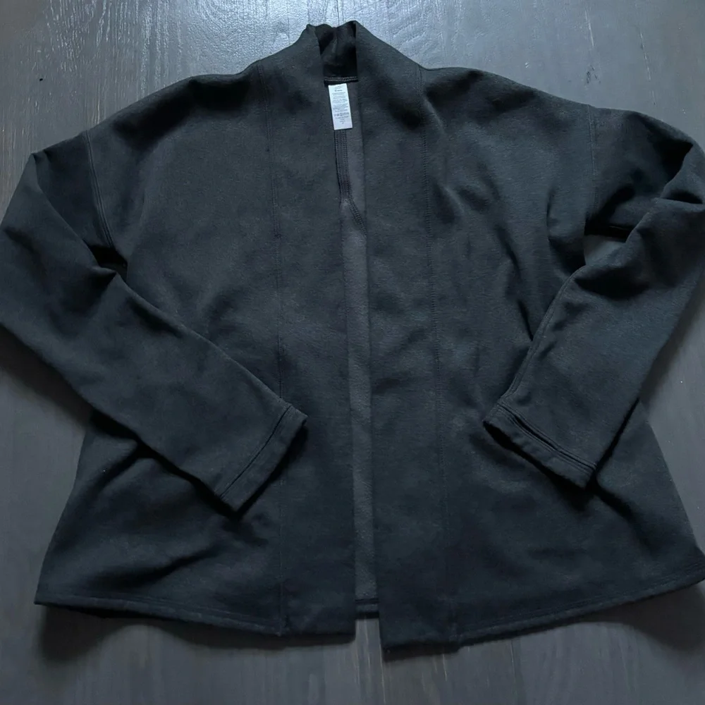 Ivivva open cardigan sweatshirt size 14